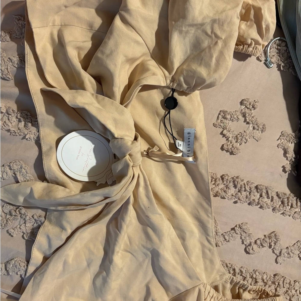 Gianni Bini Cream Tie-Front Dress